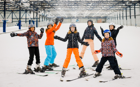 Kinderfeestje 1 uur skien/snowboarden (les: 15:45-16:45)